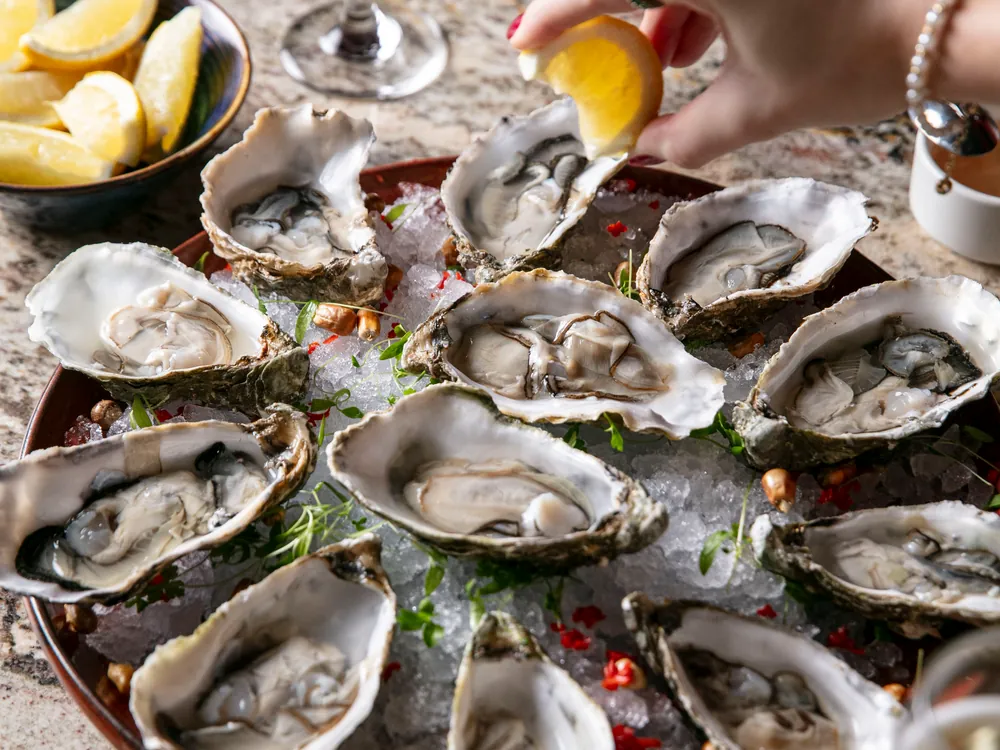 Maldon rock oysters at Smith's Bar & Grill